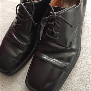 Men’s Gucci Size 10 1/2 Dress Shoes